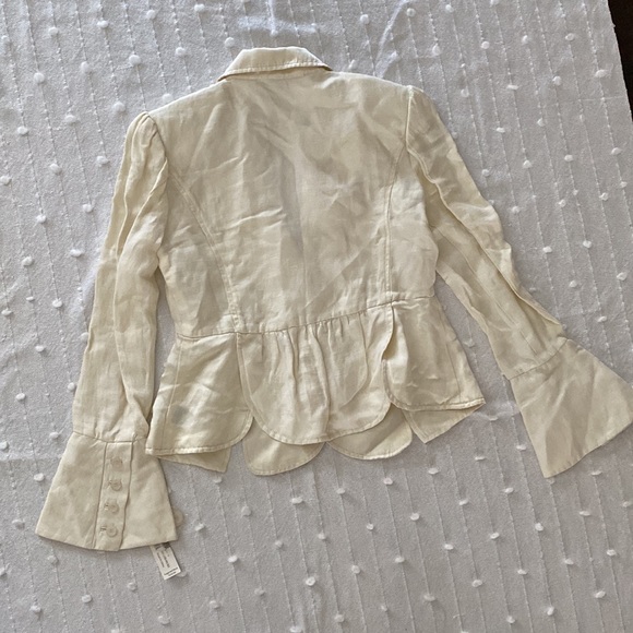 CHIC WHITE IVORY LINEN AND SILK SKIRT SUIT FLARE CUFF - Picture 16 of 16